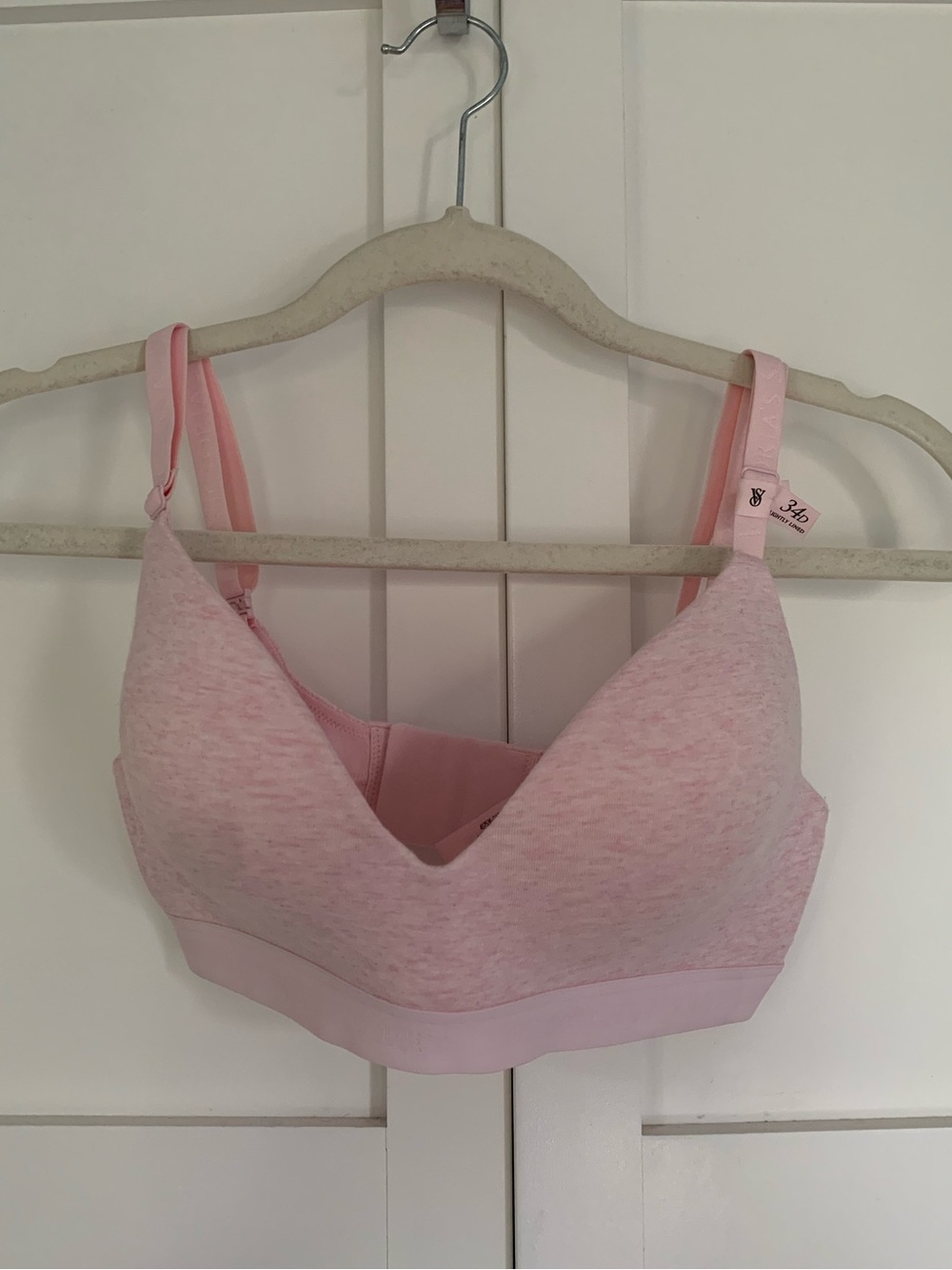 NWT pink Victoria Secret lightly lined wireless tshirt bra